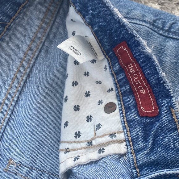 Lucky Brand Cutoff Shorts - Picture 3 of 3